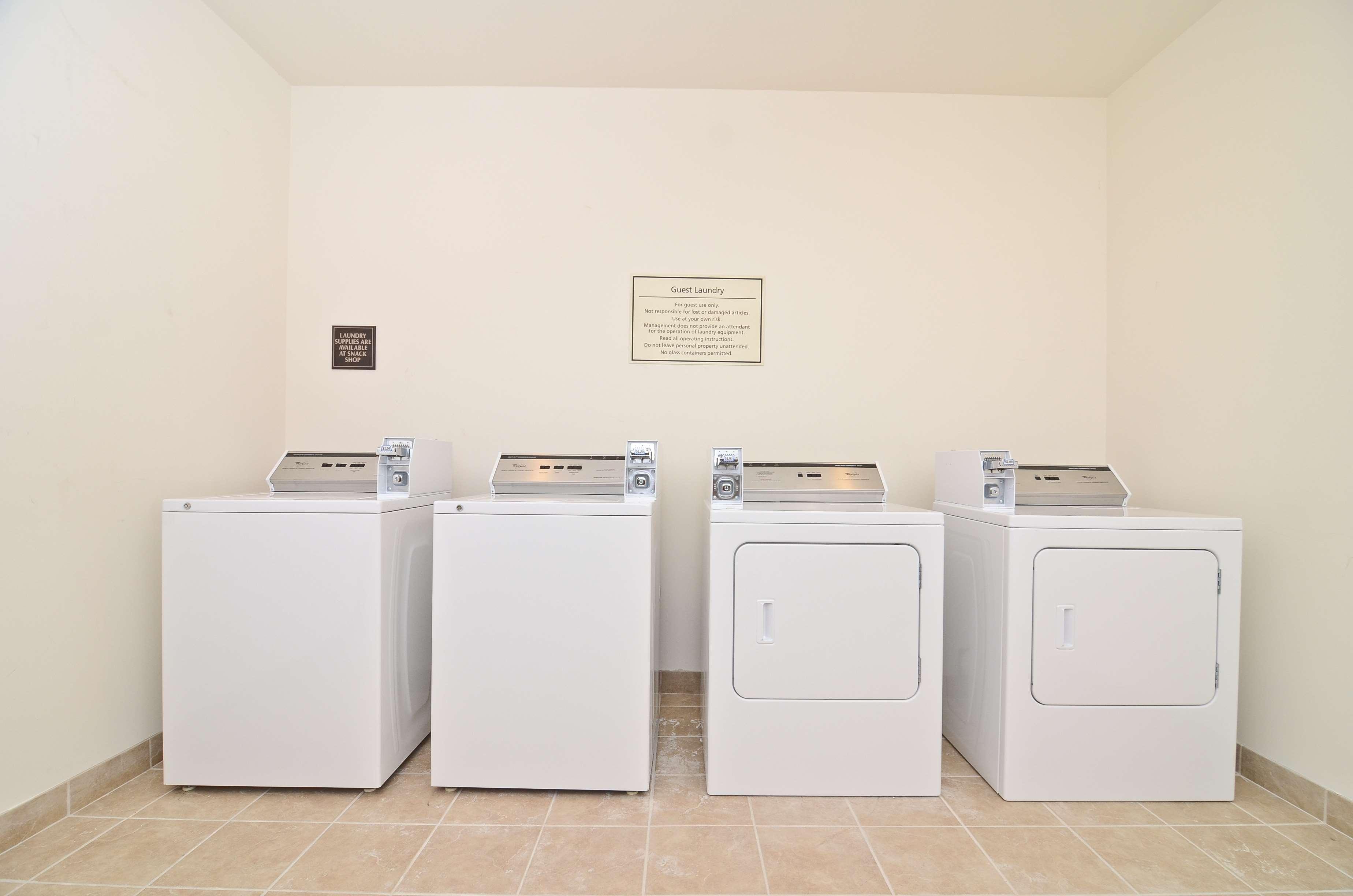 Best Western Plus Emory At Lake Fork Inn & Suites Facilidades foto