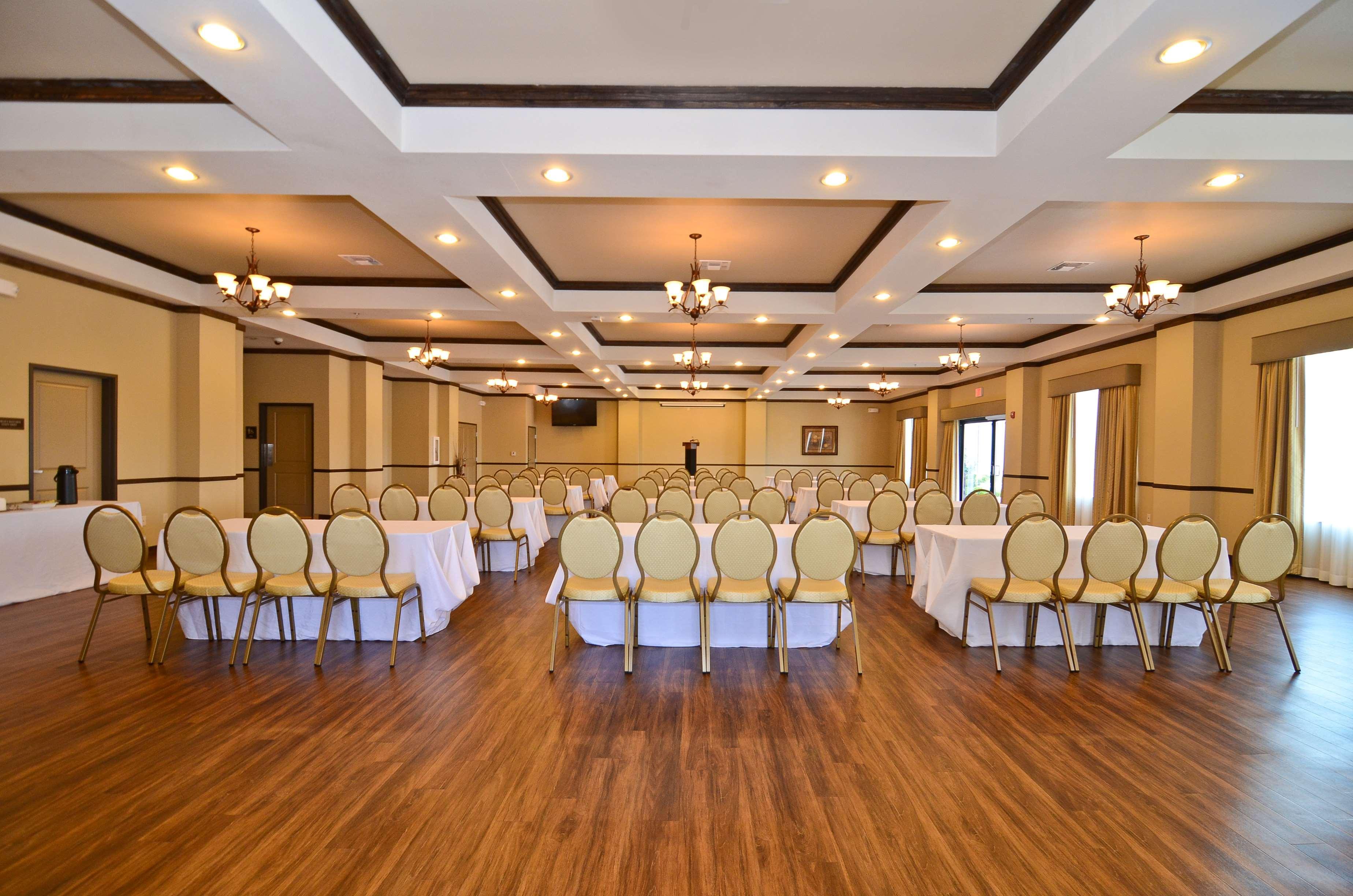 Best Western Plus Emory At Lake Fork Inn & Suites Negocio foto