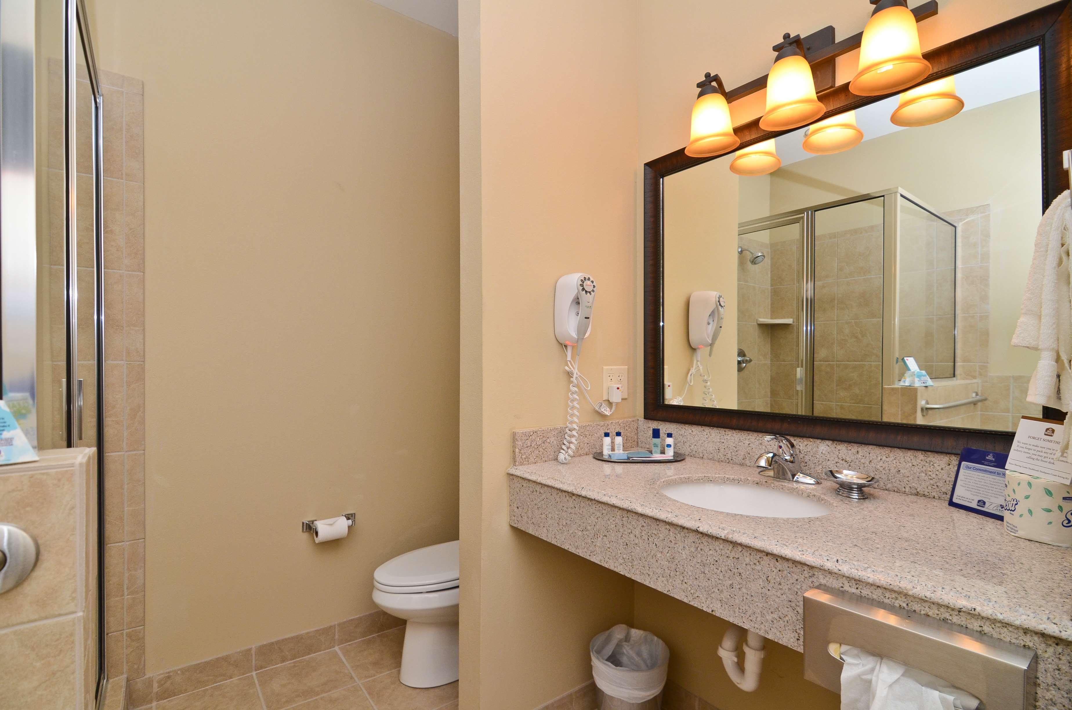 Best Western Plus Emory At Lake Fork Inn & Suites Exterior foto